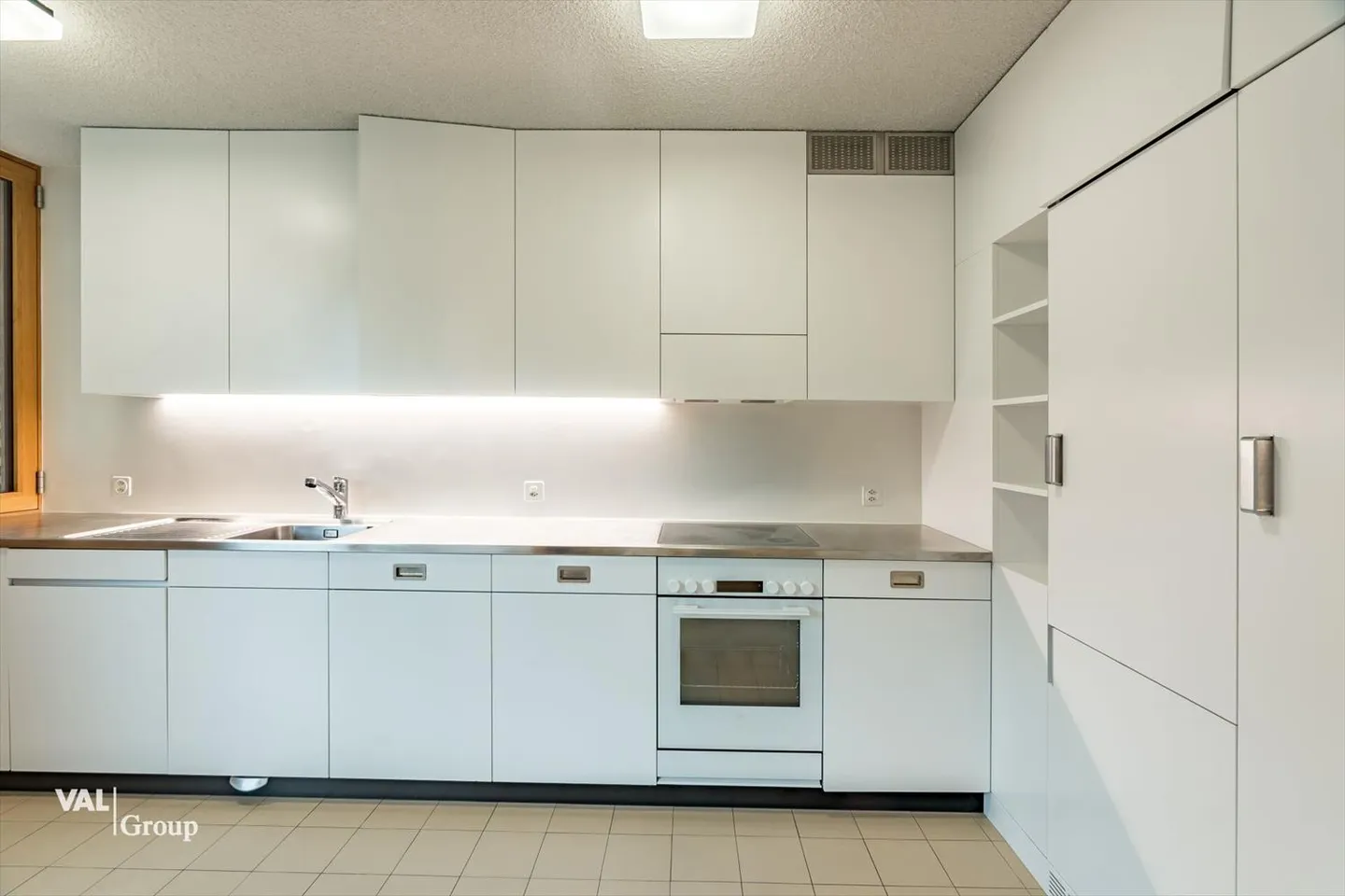 4.5-Zimmerwohnung in Naters - moderne Eleganz, Toplage und herrliche Aussicht - Foto 4 von 13