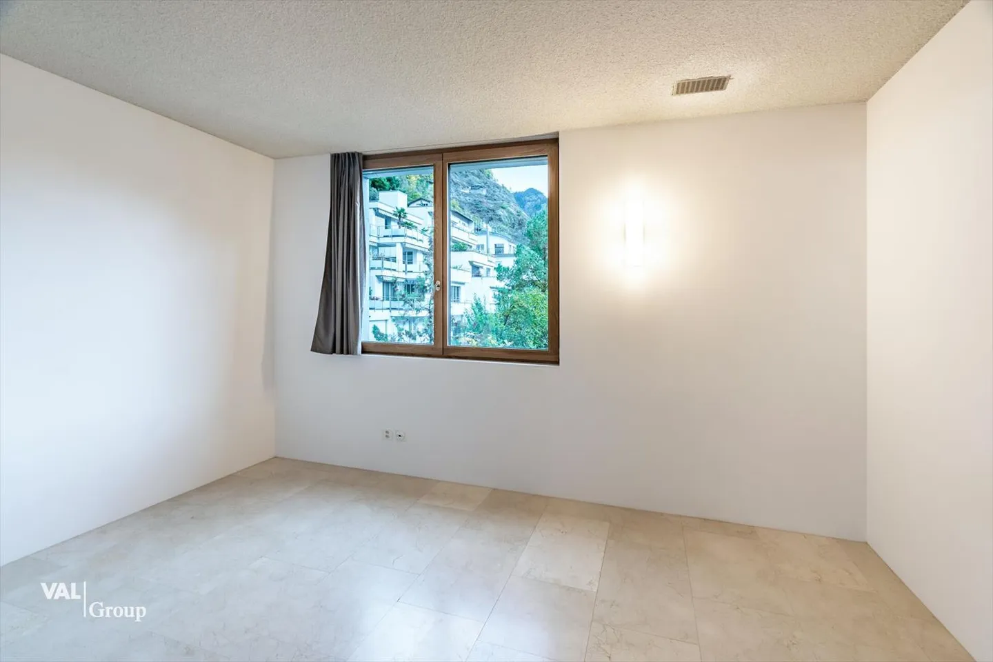 4.5-Zimmerwohnung in Naters - moderne Eleganz, Toplage und herrliche Aussicht - Foto 9 von 13