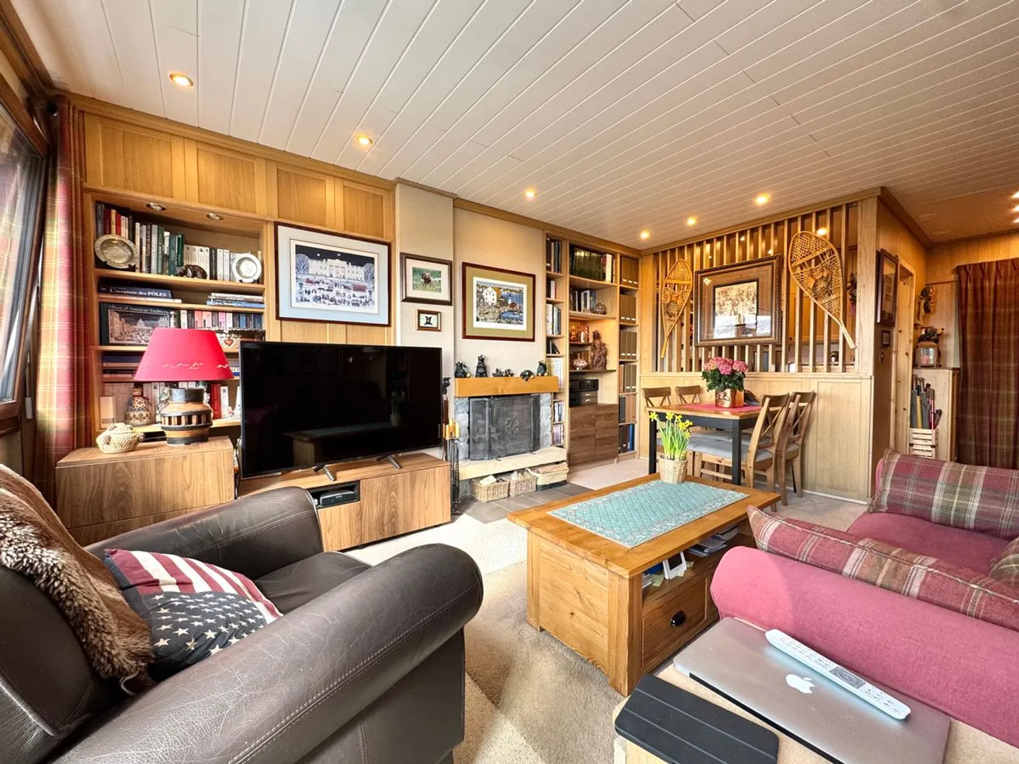 Stunning Apartment in Crans-Montana - Photo 1 of 13