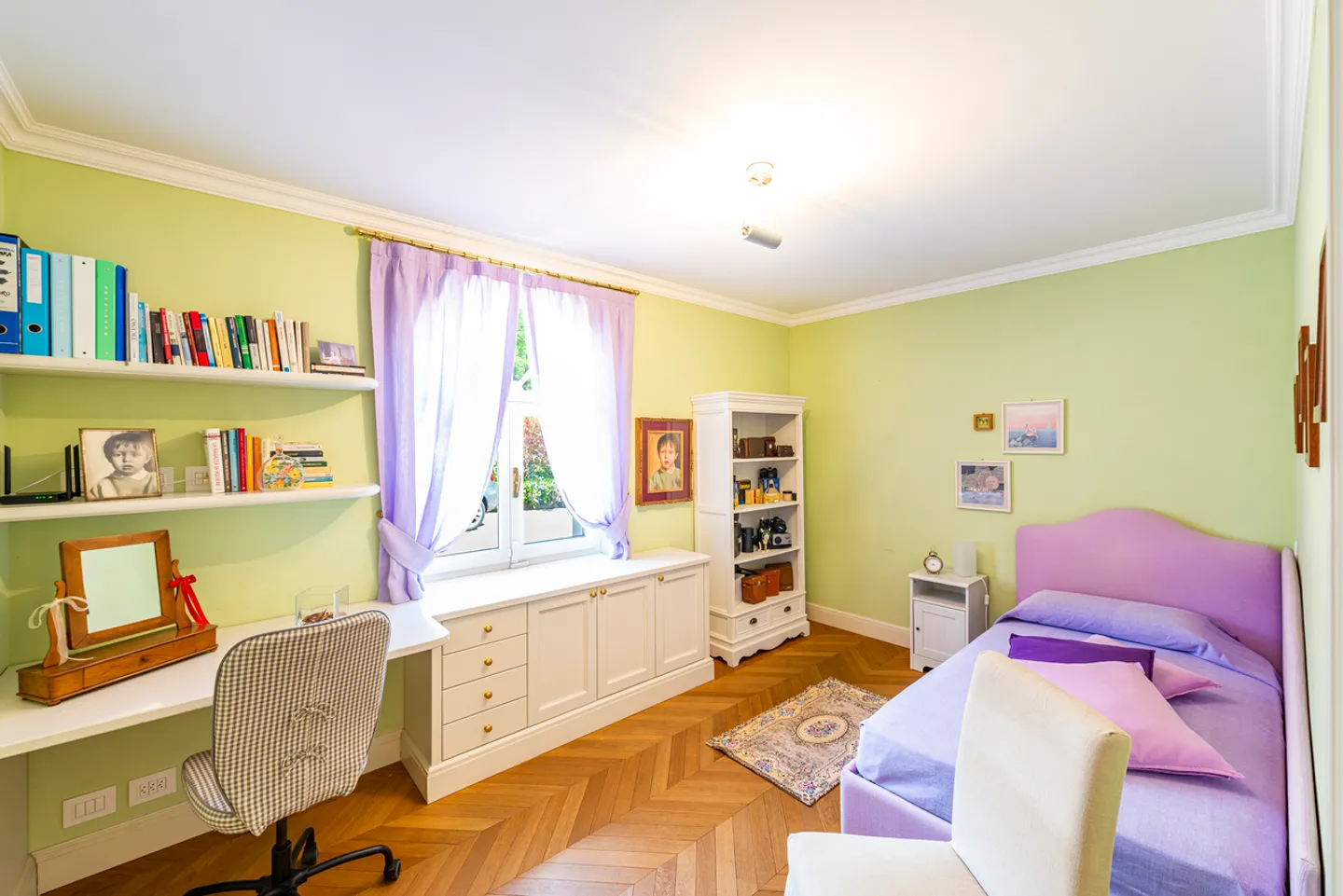 Elegante Villa con piscina immersa nel verde - Foto 14 di 21