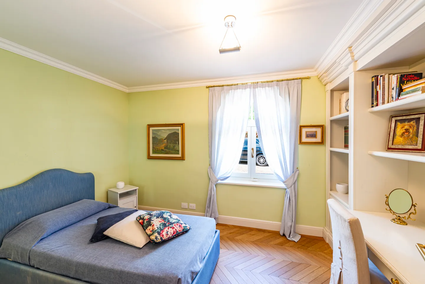Elegante Villa con piscina immersa nel verde - Foto 15 di 21