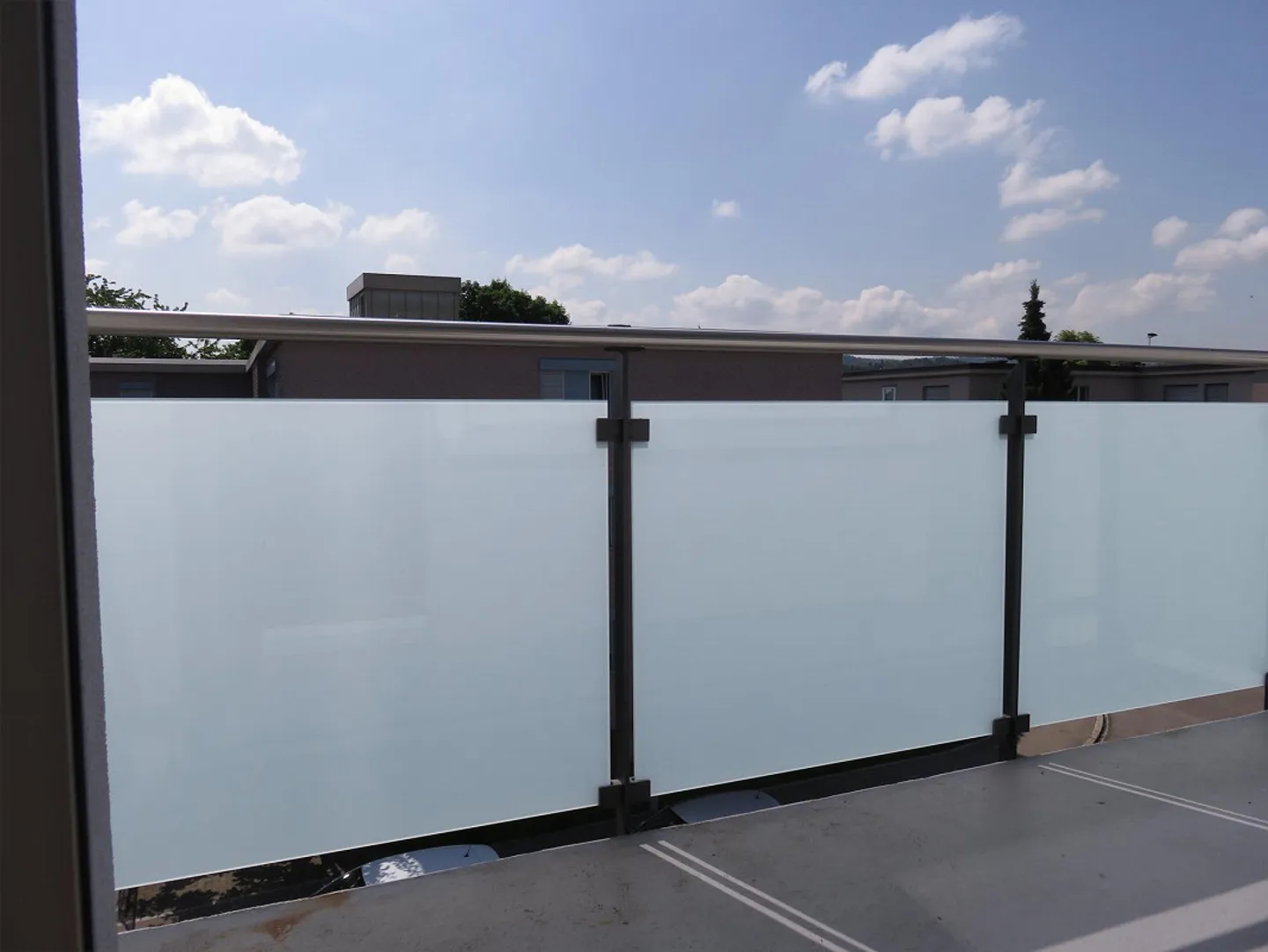 Appartamento 2.5 locali in una posizione tranquilla nel quartiere Hätschen - Foto 4 di 11