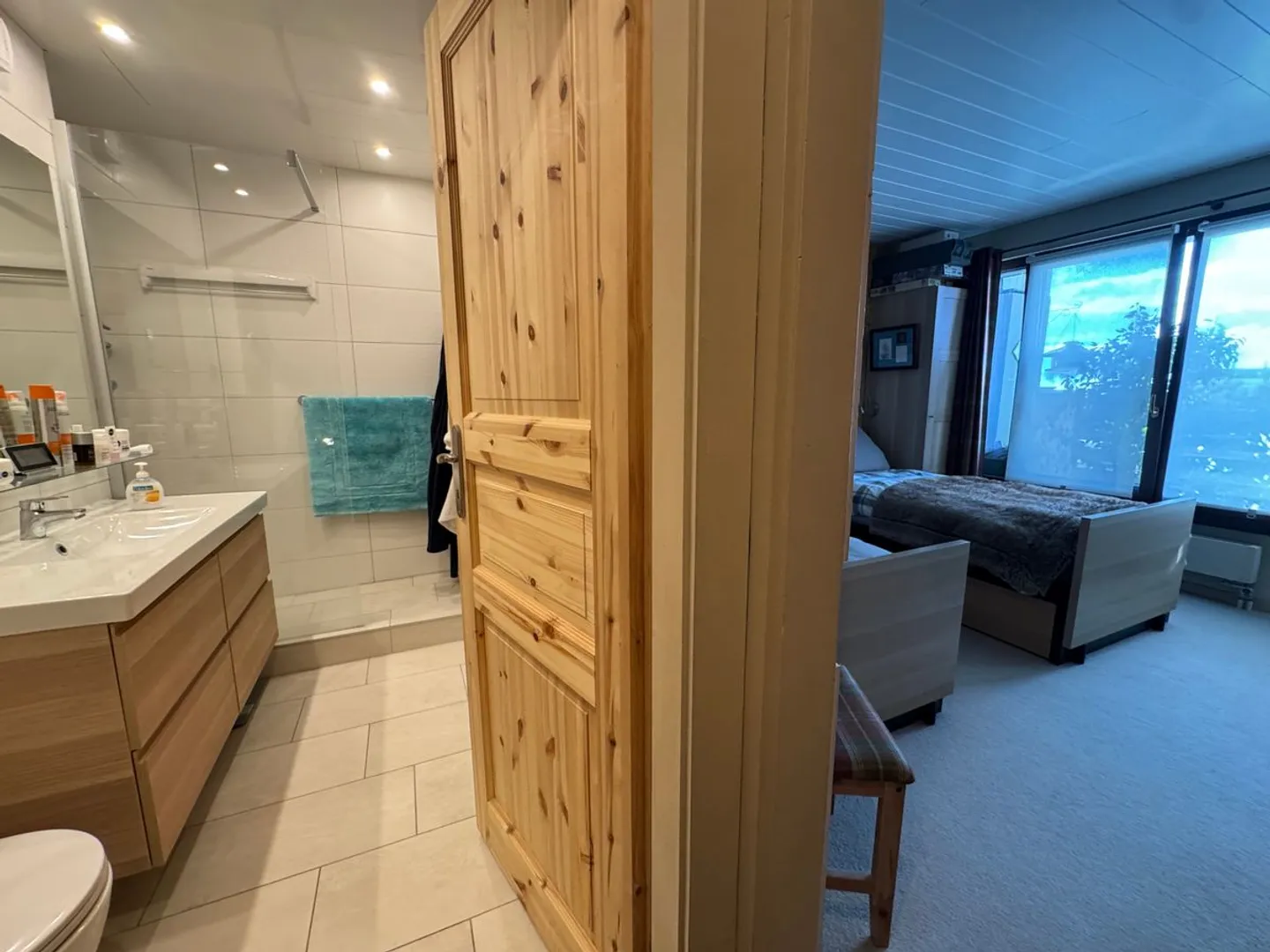 Stunning Apartment in Crans-Montana - Photo 11 of 13