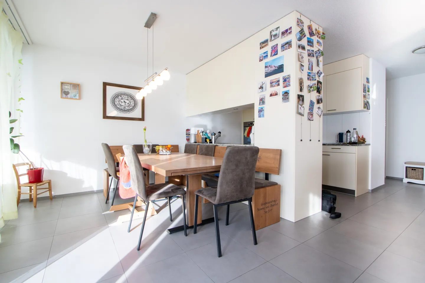 Attraktive 4.5-Zimmerwohnung im 2. Obergeschoss zu vermieten - Foto 3 von 11