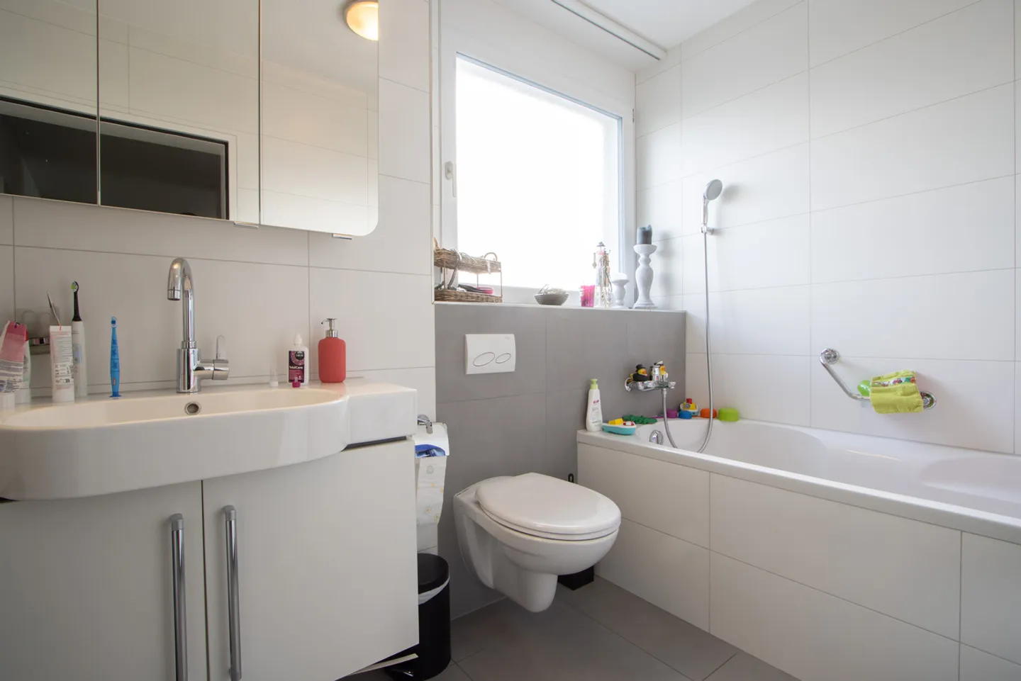 Attraktive 4.5-Zimmerwohnung im 2. Obergeschoss zu vermieten - Foto 9 von 11