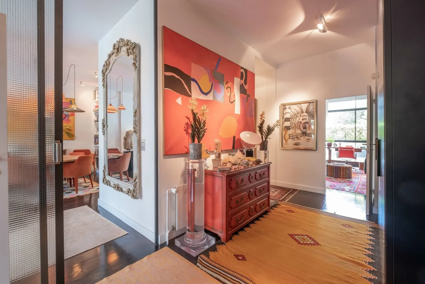 Wunderschöne Wohnung im Stadtzentrum von Genf mit großer Terrasse - Foto 3 von 7