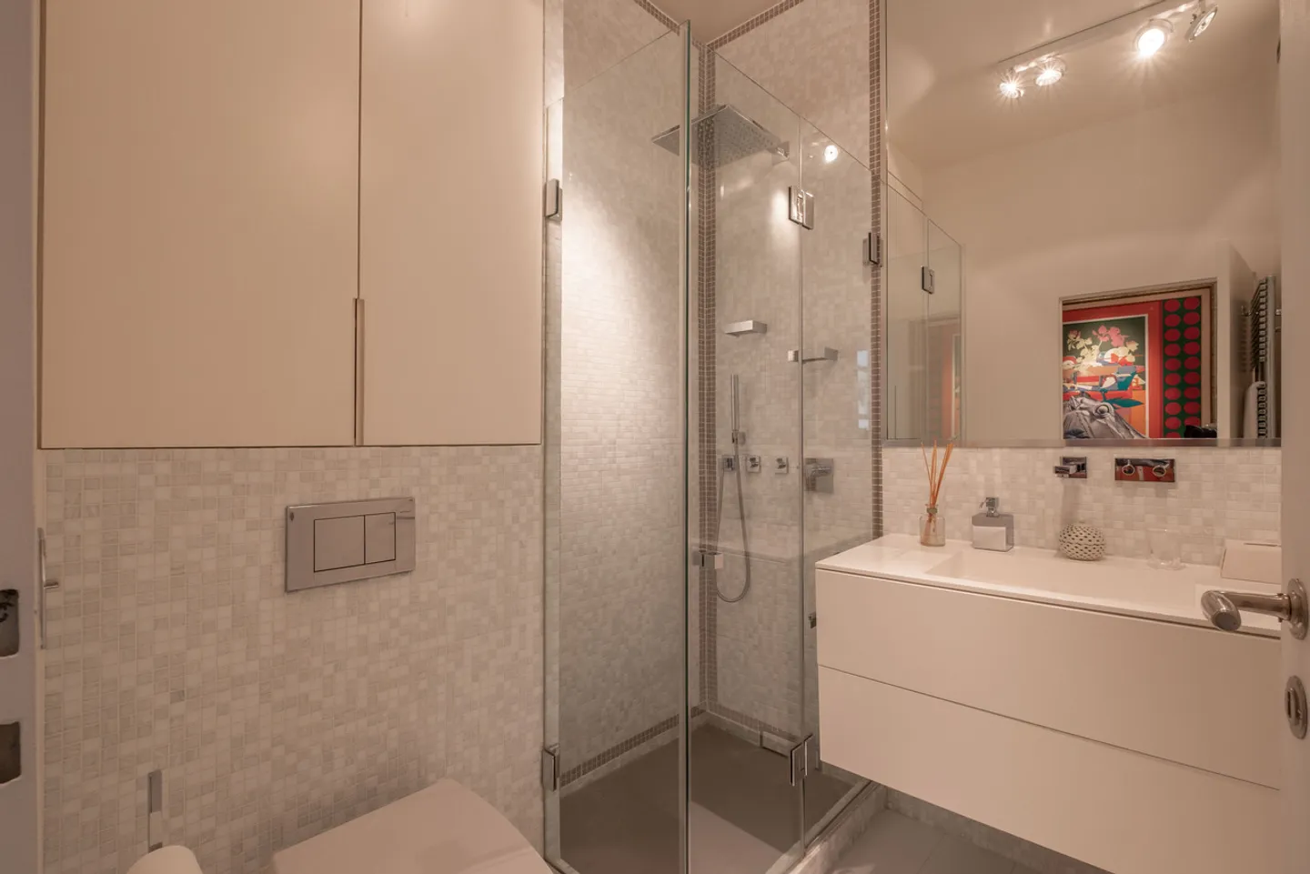 Wunderschöne Wohnung im Stadtzentrum von Genf mit großer Terrasse - Foto 5 von 7