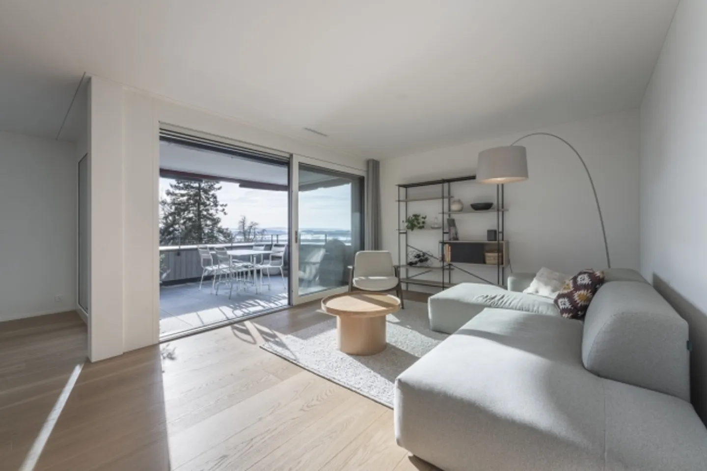 Appartamento moderno con balcone soleggiato - Foto 1 di 1