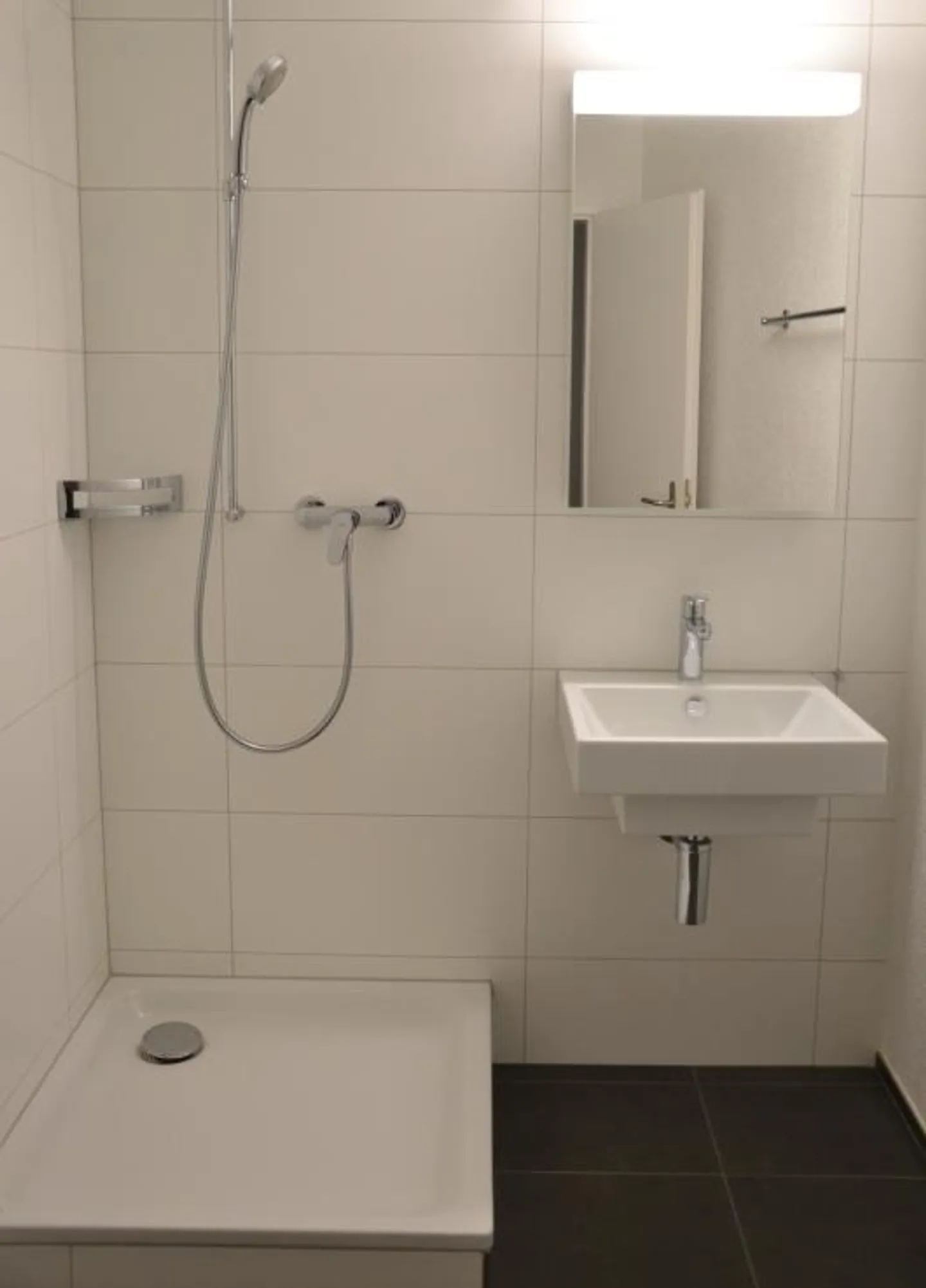 Charmante Wohnung in Adliswil - Foto 4 von 8