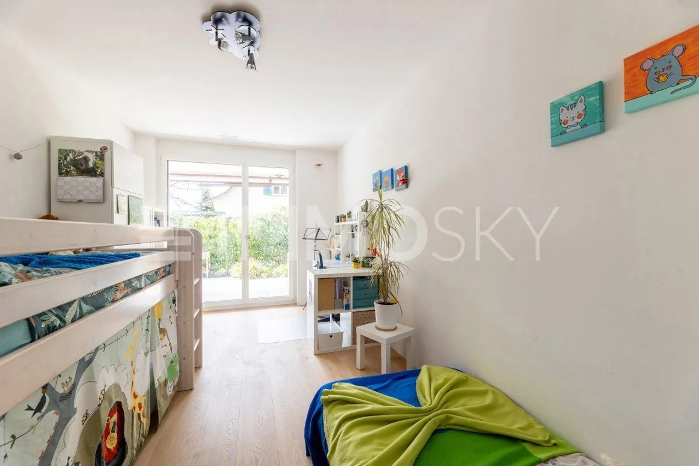 Arrive and feel at home – Your new home in sunny hillside location - Photo 3 of 5