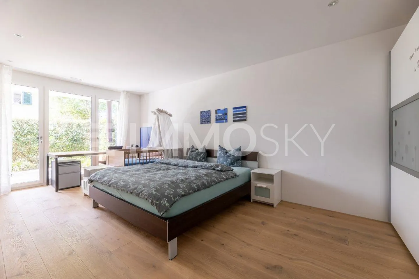 Arrive and feel at home – Your new home in sunny hillside location - Photo 4 of 5