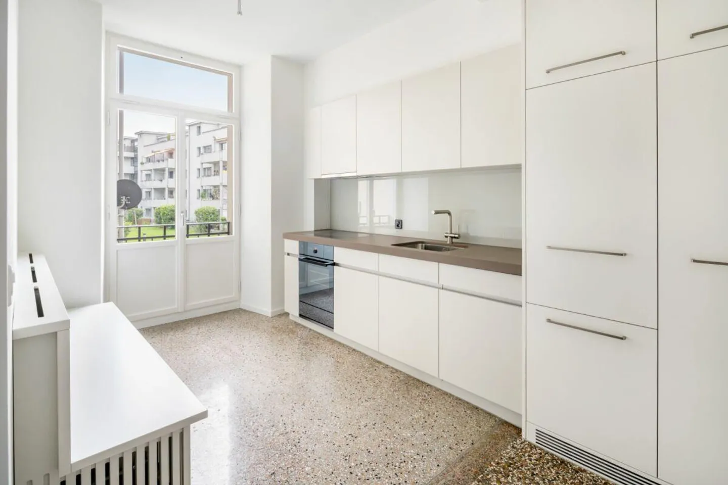 Appartamento in stile ristrutturato in un edificio storico nella città di Lucerna - Foto 2 di 6
