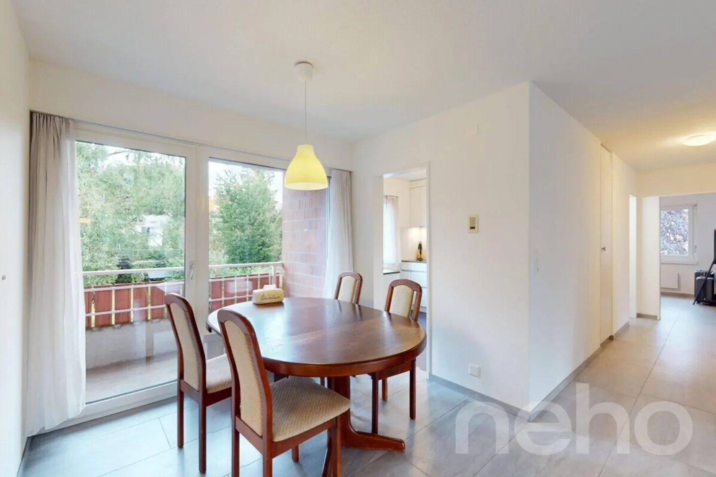 Appartement lumineux et bien entretenu de 4,5 pièces à Brüttisellen - Photo 4 sur 13