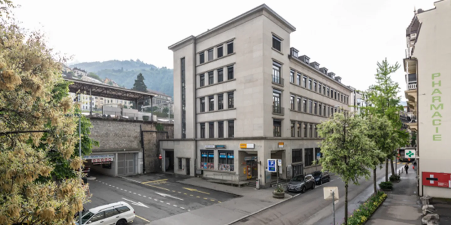 Montreux, a 2 minuti dalla stazione ferroviaria - Uffici - contratto di locazione a termine - Foto 1 di 10