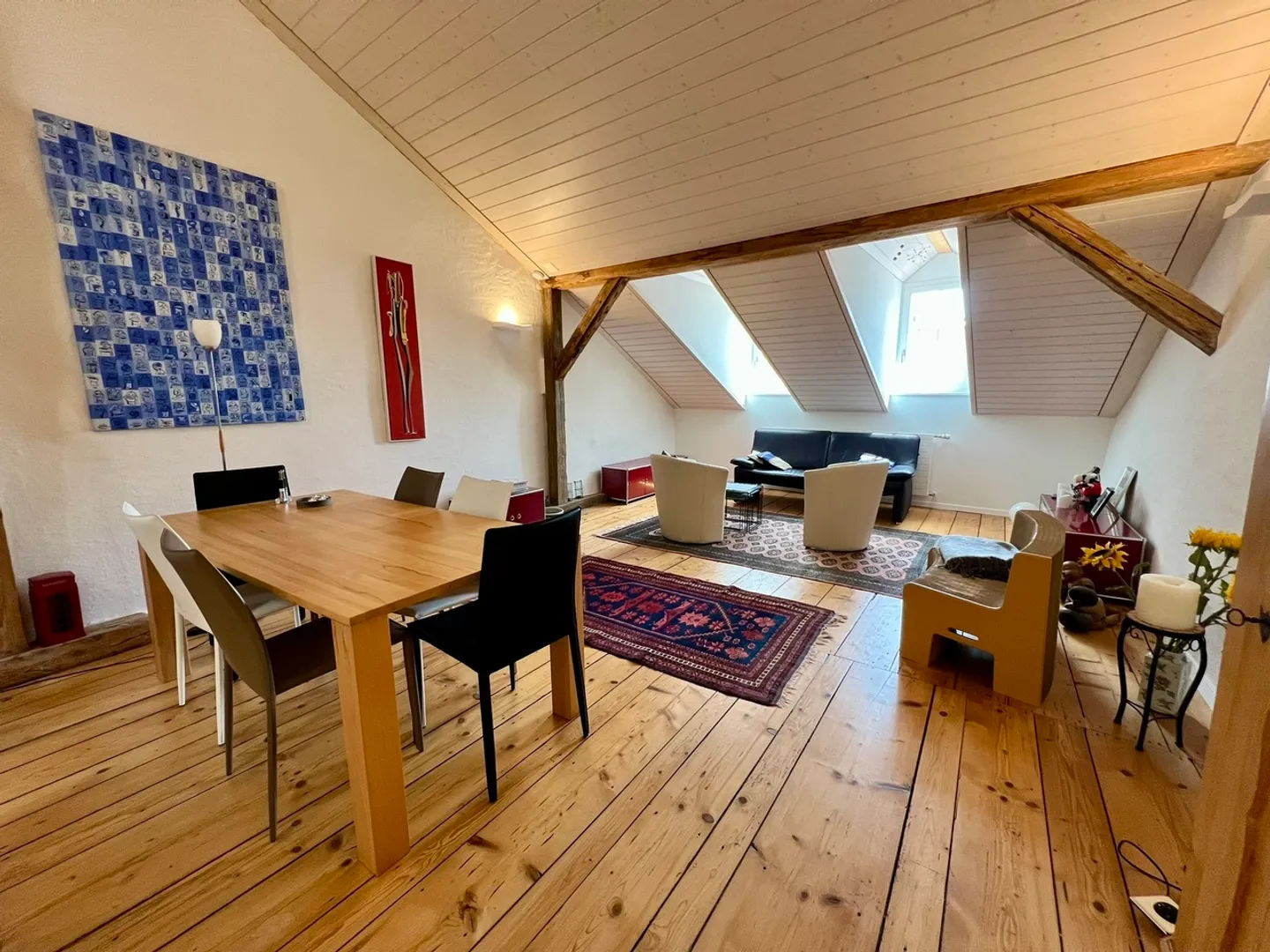 Superbes Dachgeschoss mit 3.5 Zimmern - Photo 5 sur 11