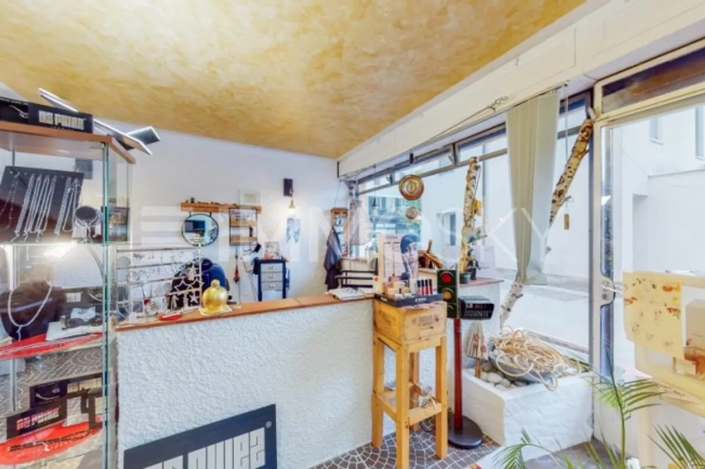 «Attività in zona perfetta,occasione commerciale» - Foto 1 di 5