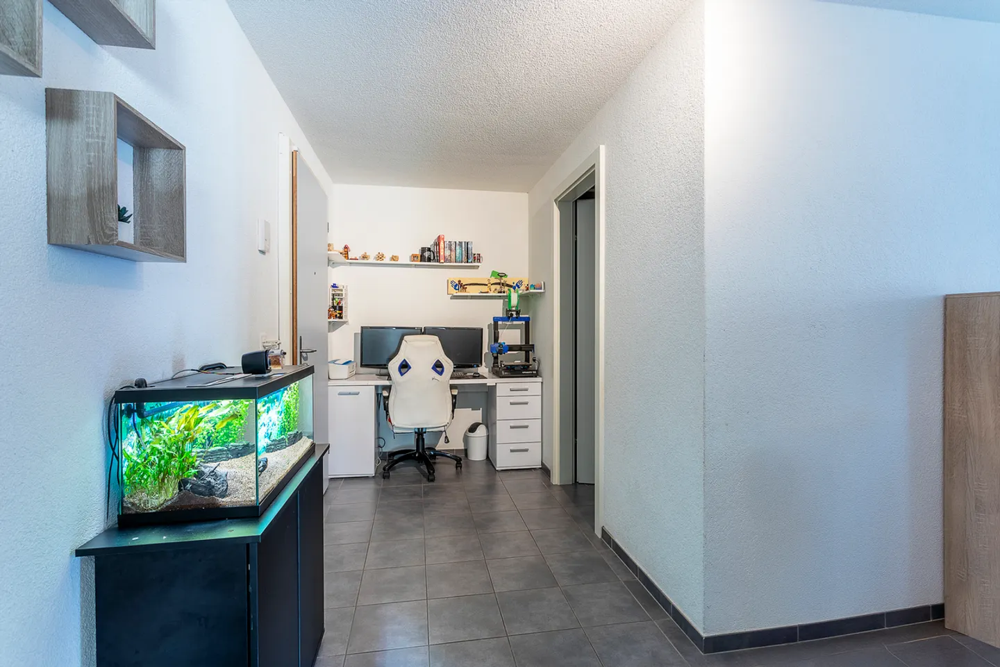 Neues 3,5-Zimmer-PPE-Apartment in der Nähe des Stadtzentrums - Foto 3 von 8