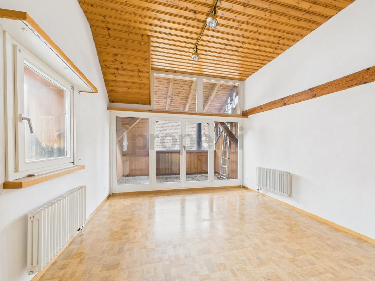 Ampio appartamento di 6,5 stanze con balcone, Neunkirch - Foto 7 di 13