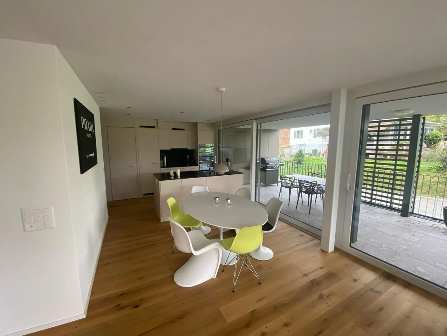 Exclusive Apartment in Ownership Standard - Photo 1 of 8