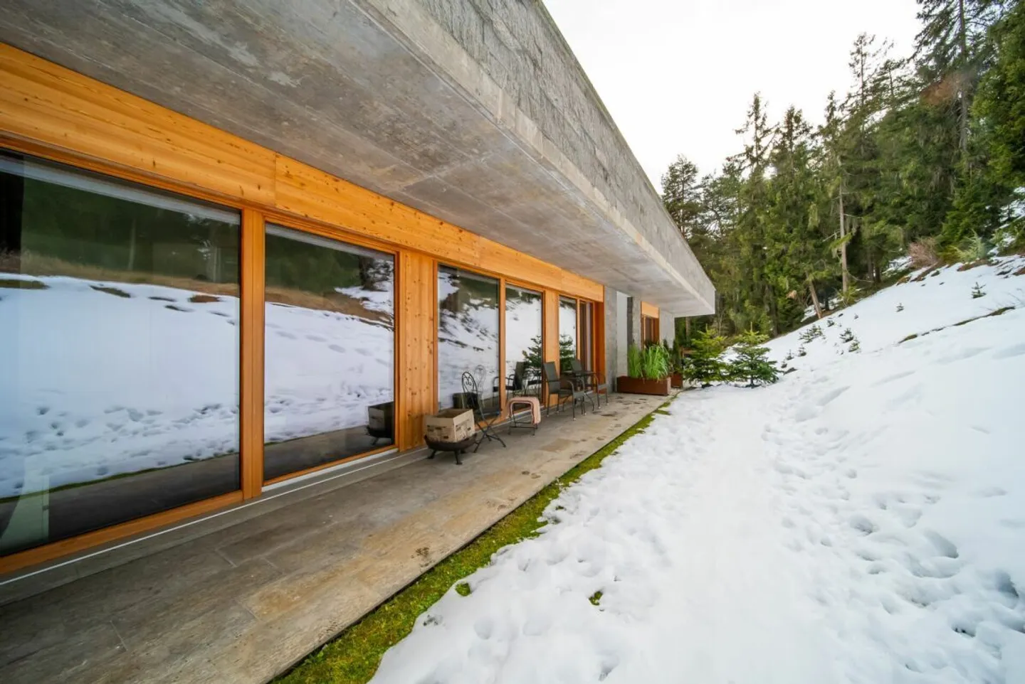 Appartement moderne de 2,5 pièces avec terrasse de 20 m² à Laax - Photo 7 sur 13