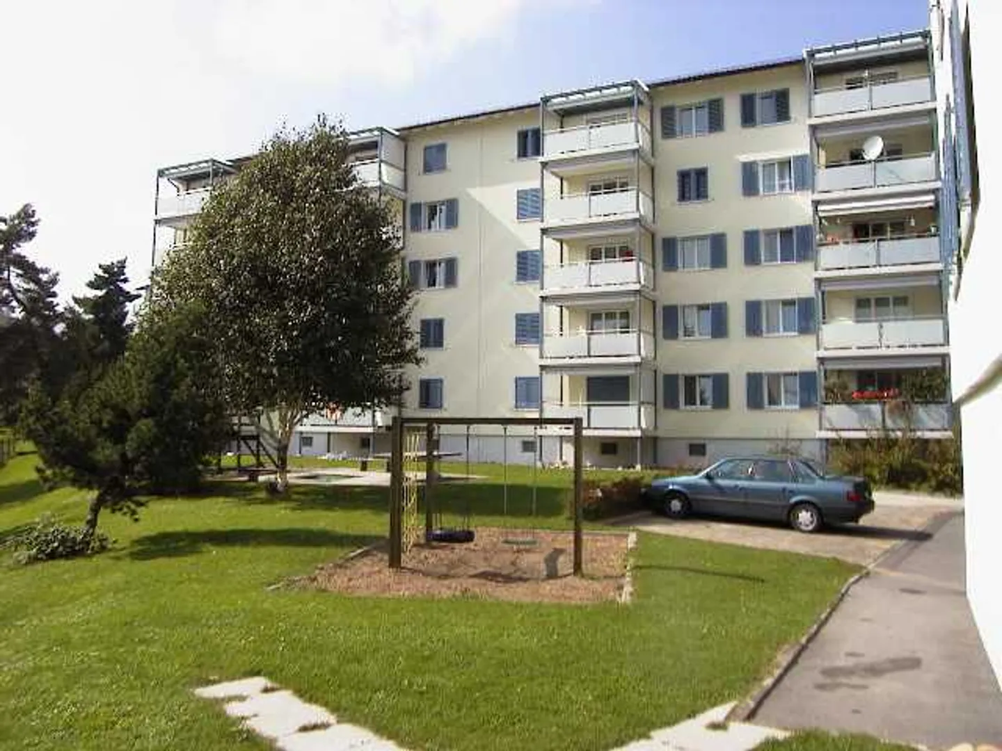 «ruhige, sonnige Lage» - Foto 2 von 8