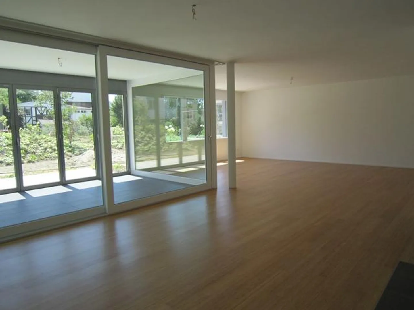 Appartamento moderno 3.5 locali - appartamento con giardino 91m2 in posizione centrale - Foto 10 di 11
