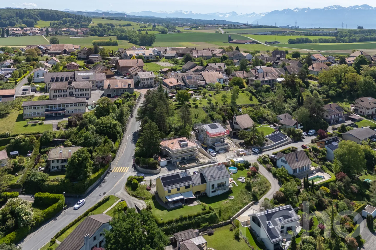 Seltene Gelegenheit: neuer Duplex bereit zur Lieferung, Blick auf die Alpen - Foto 2 von 11
