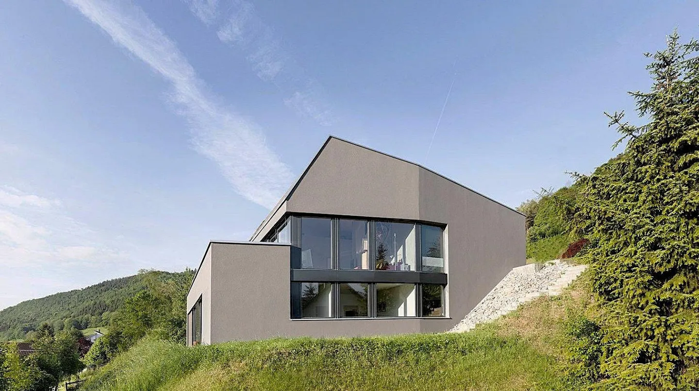 High-end 9 Zimmer Architektenvilla - Design pur, stadtnah im Grünen - Foto 10 di 18