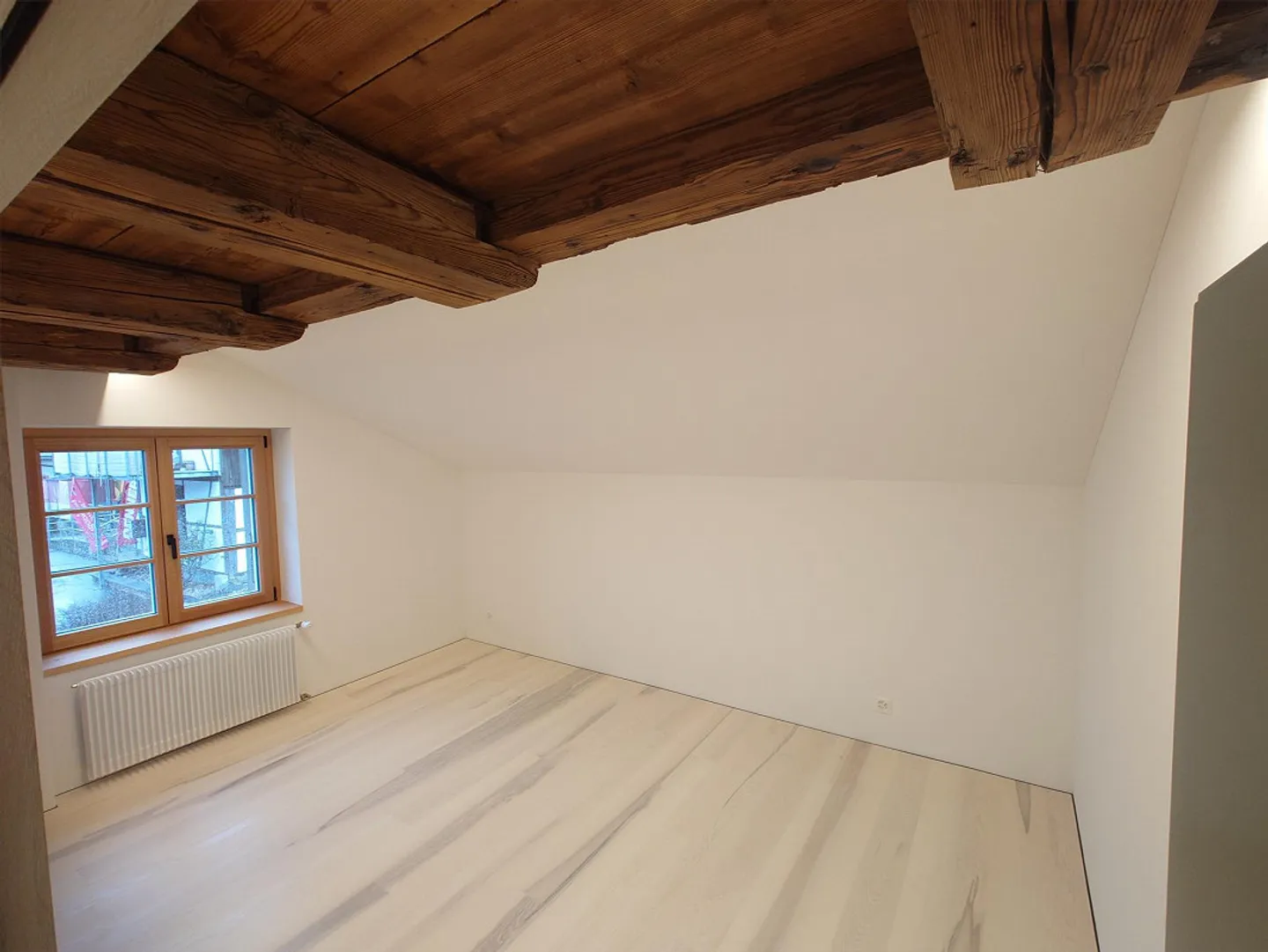 Appartamento affascinante 3.5 stanze PRIMA OCCUPAZIONE - Foto 10 di 15