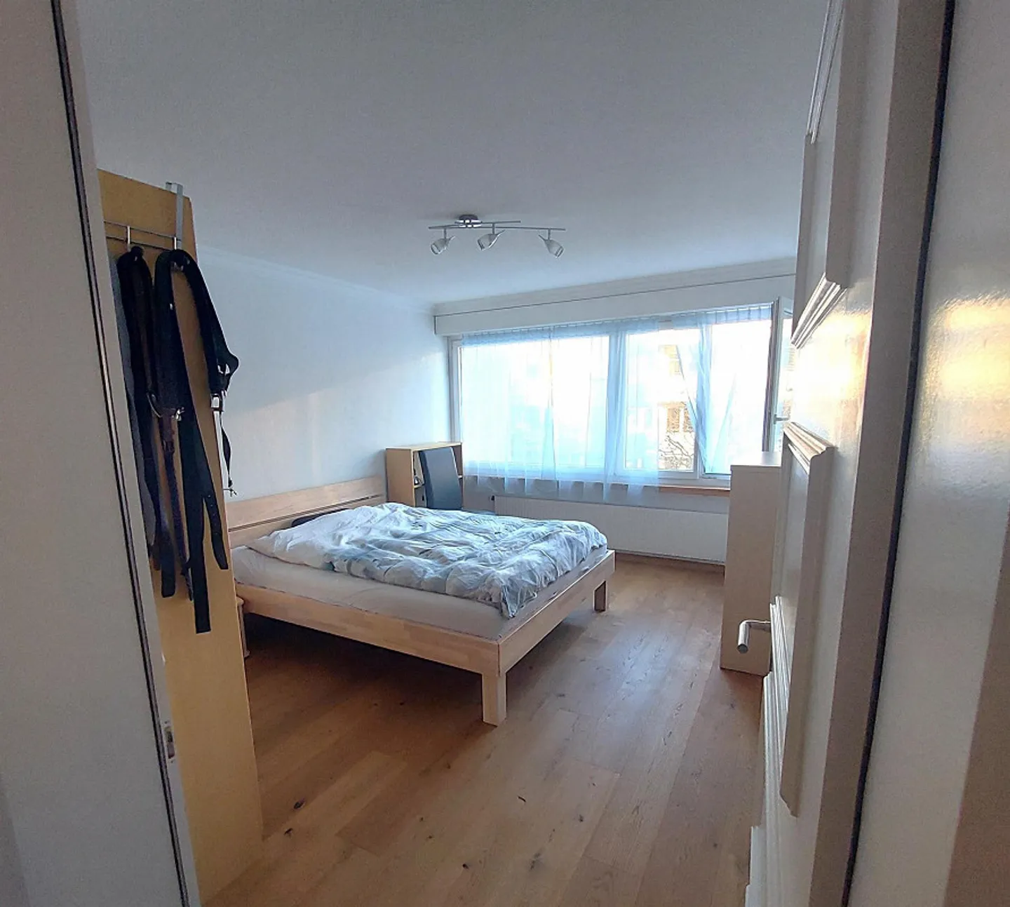 Outer Schosshalde attractive 3.5-room apartment on the 1st floor with balcony - Photo 10 of 12