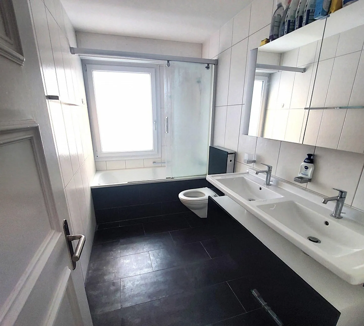 Outer Schosshalde attractive 3.5-room apartment on the 1st floor with balcony - Photo 12 of 12