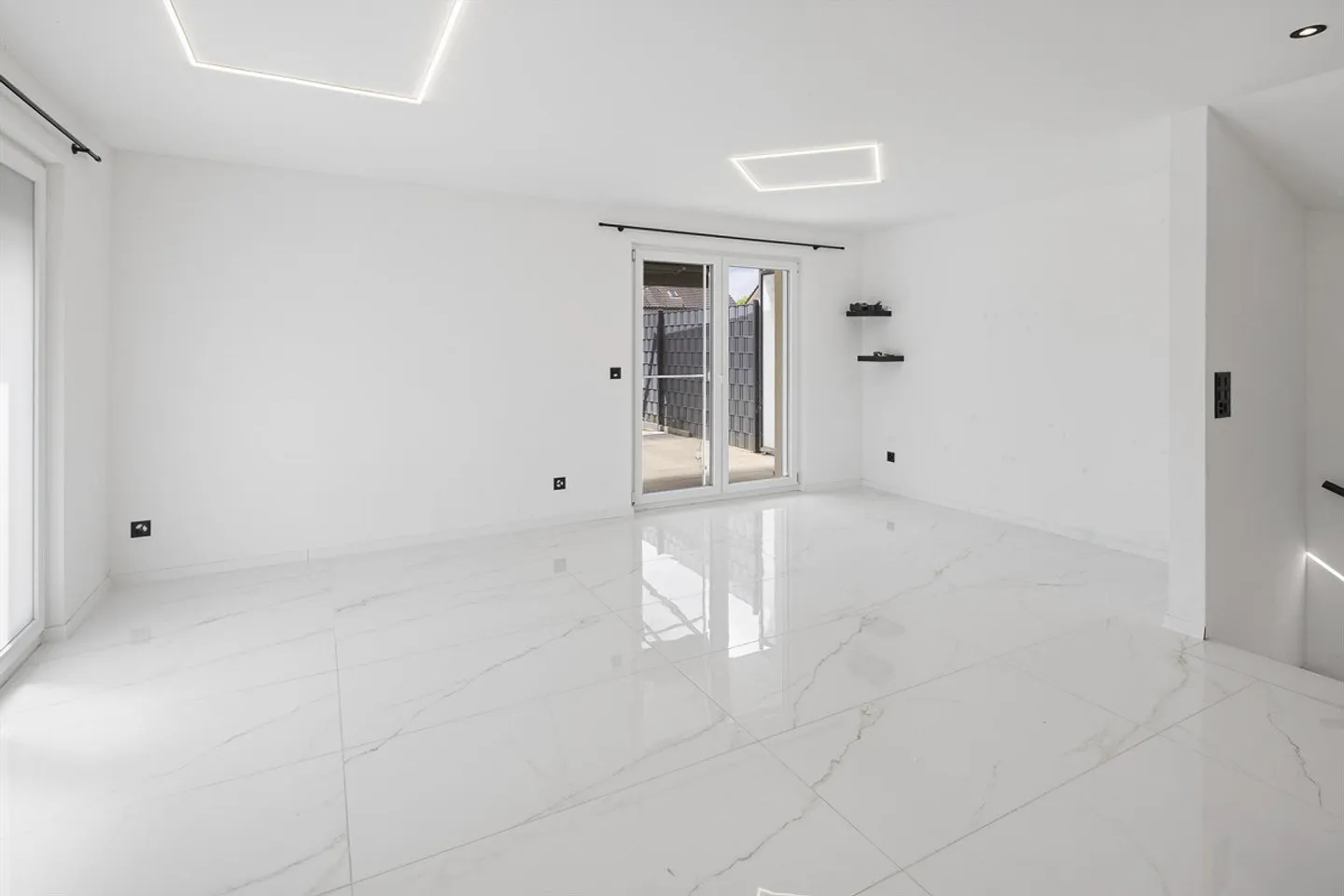 Modern Oasis in a Quiet Location - Photo 4 of 15