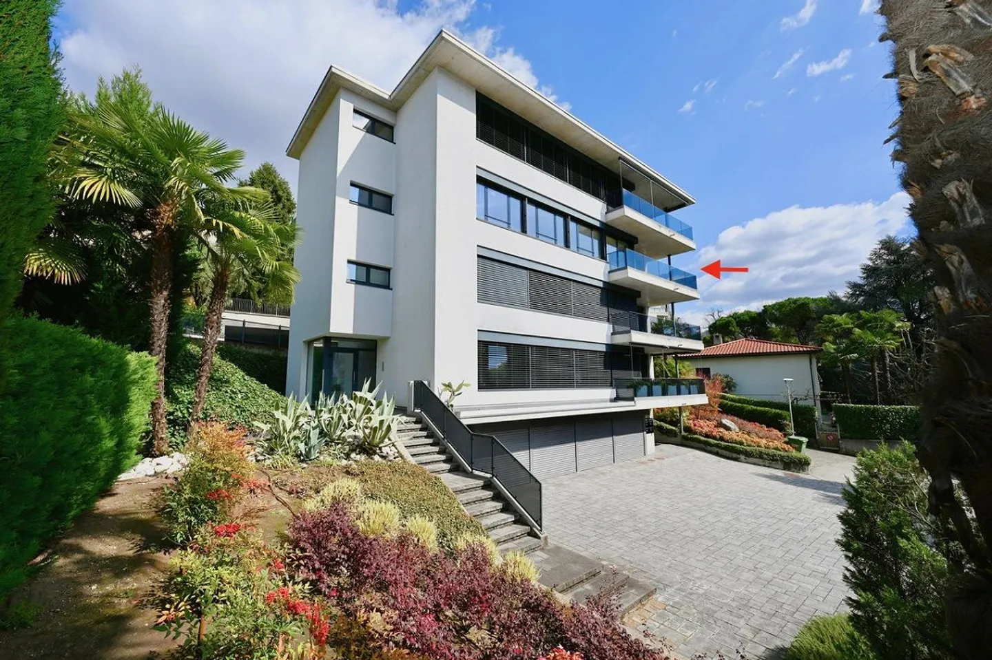 Modern and Bright Apartment with Panoramic Terrace in Vacallo - Photo 1 of 18