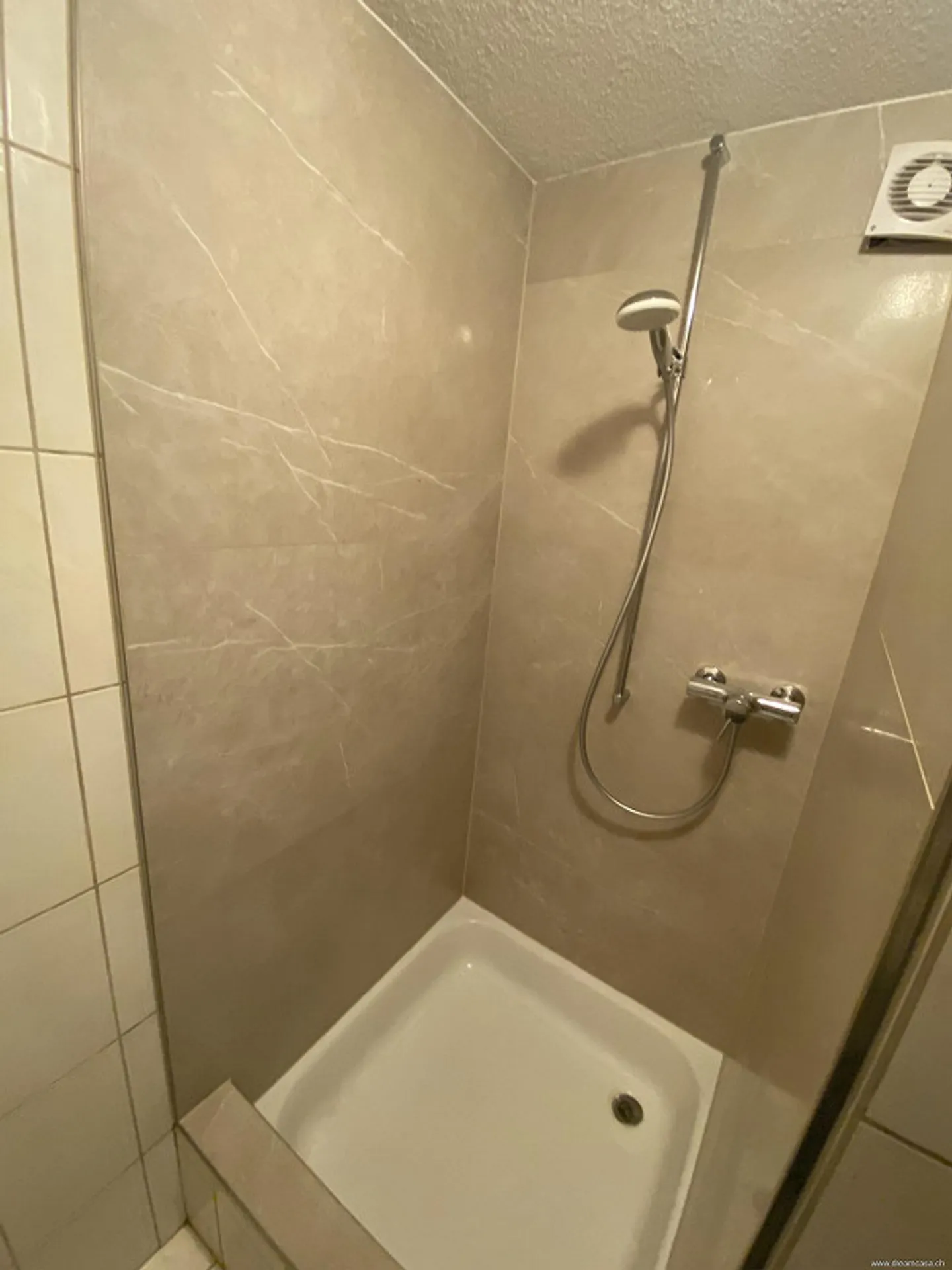 Central Living in Renovated Apartment - Photo 6 of 6