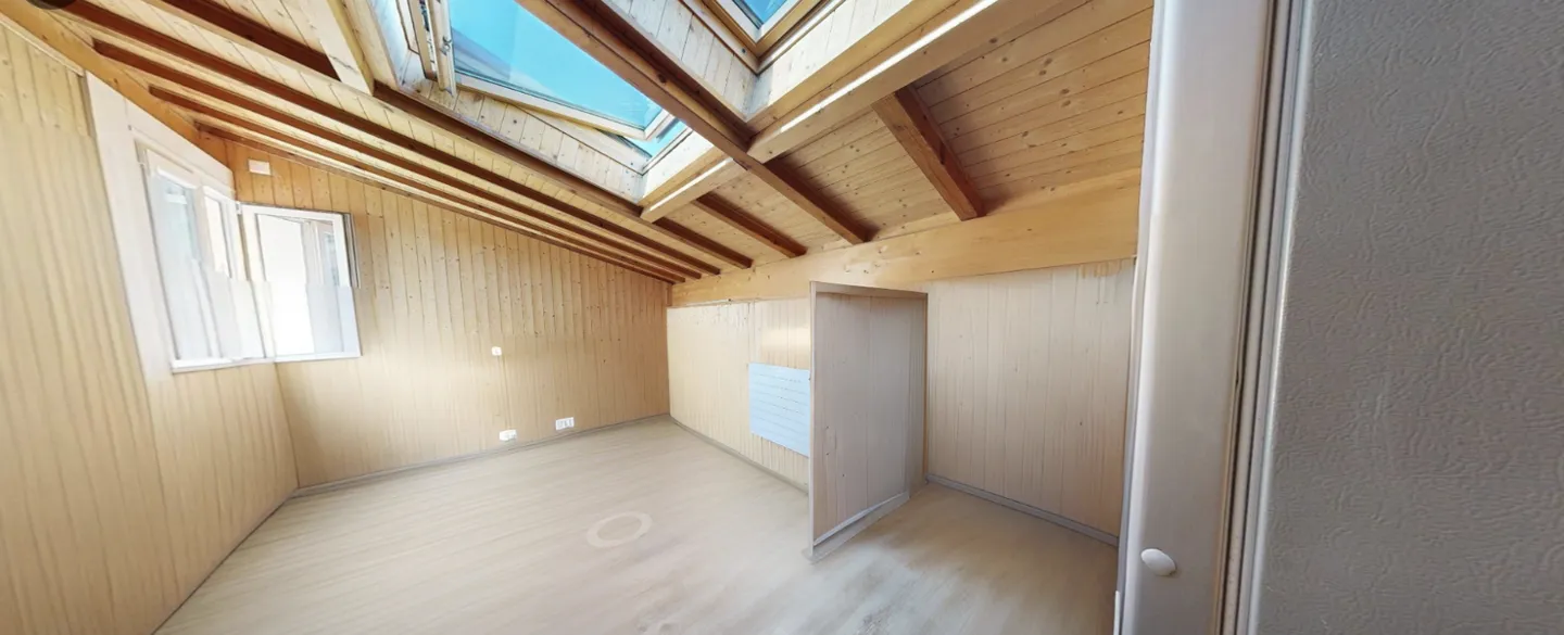Casa residenziale con 3 camere da letto e 1 ufficio - Foto 9 di 9