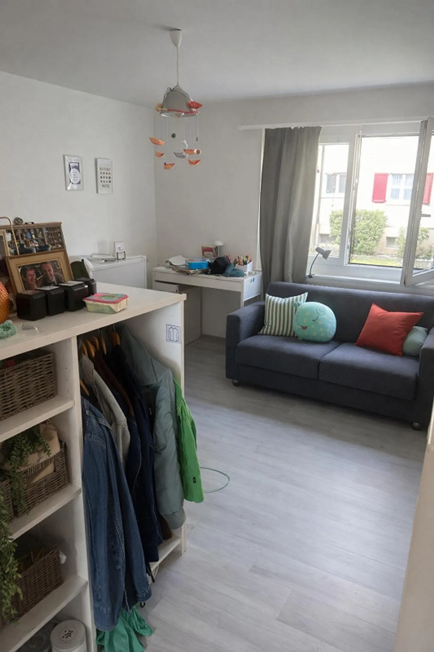 Lake and City, 3.5 Rooms - Photo 5 of 8