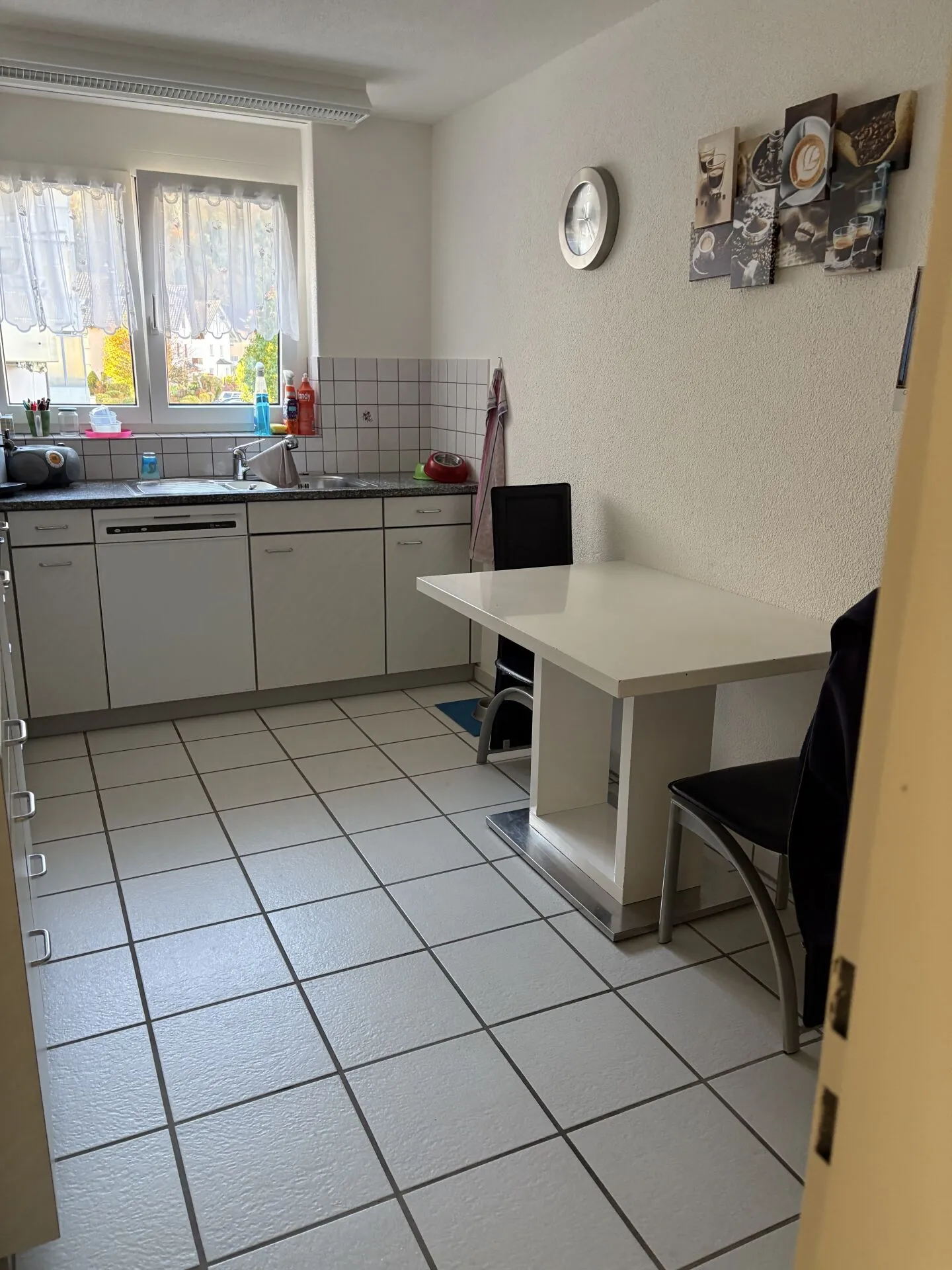 Appartamento 2,5 locali in un quartiere residenziale ben tenuto - Foto 4 di 5