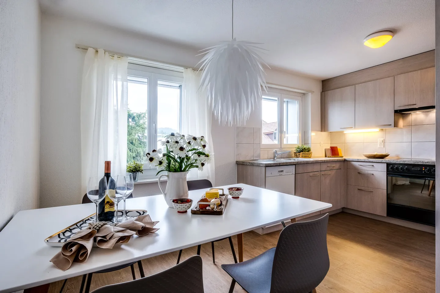 Living in Zofingen: Comfort, Location, and Quality of Life Combined! - Photo 2 of 12