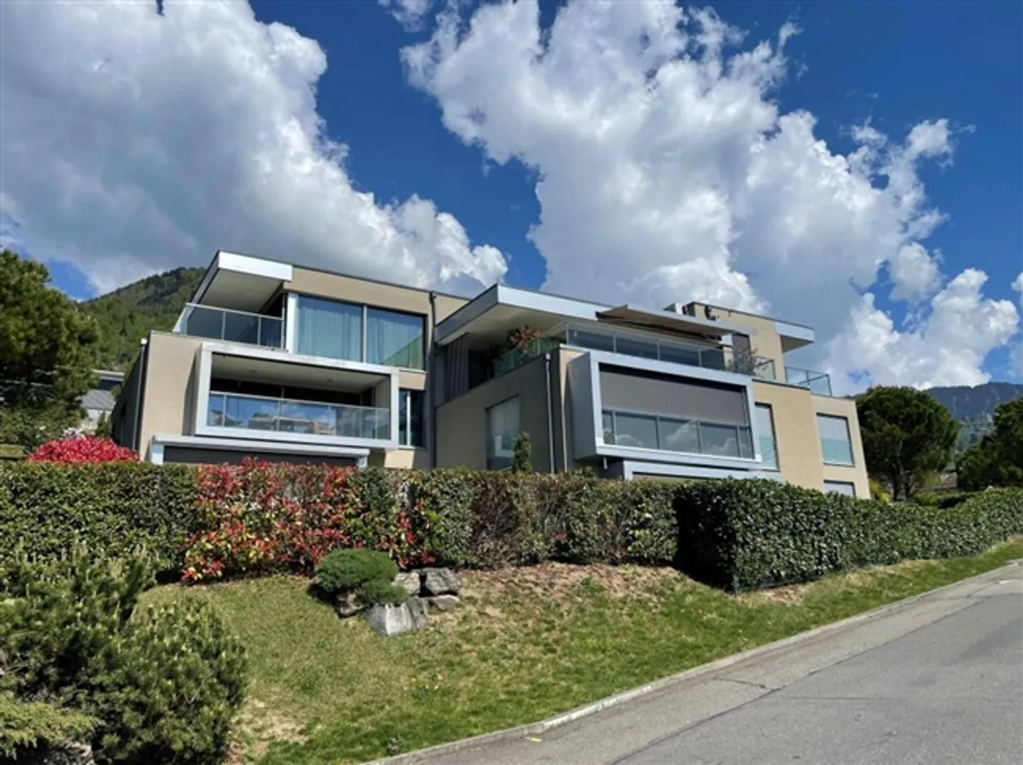 BELLE VUE - EN TRÈS BON ÉTAT - Photo 2 sur 5