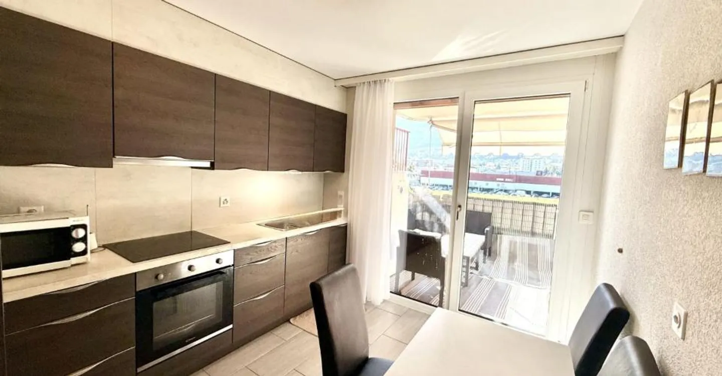 5.5 Room Apartment in Monthey - Photo 8 of 12
