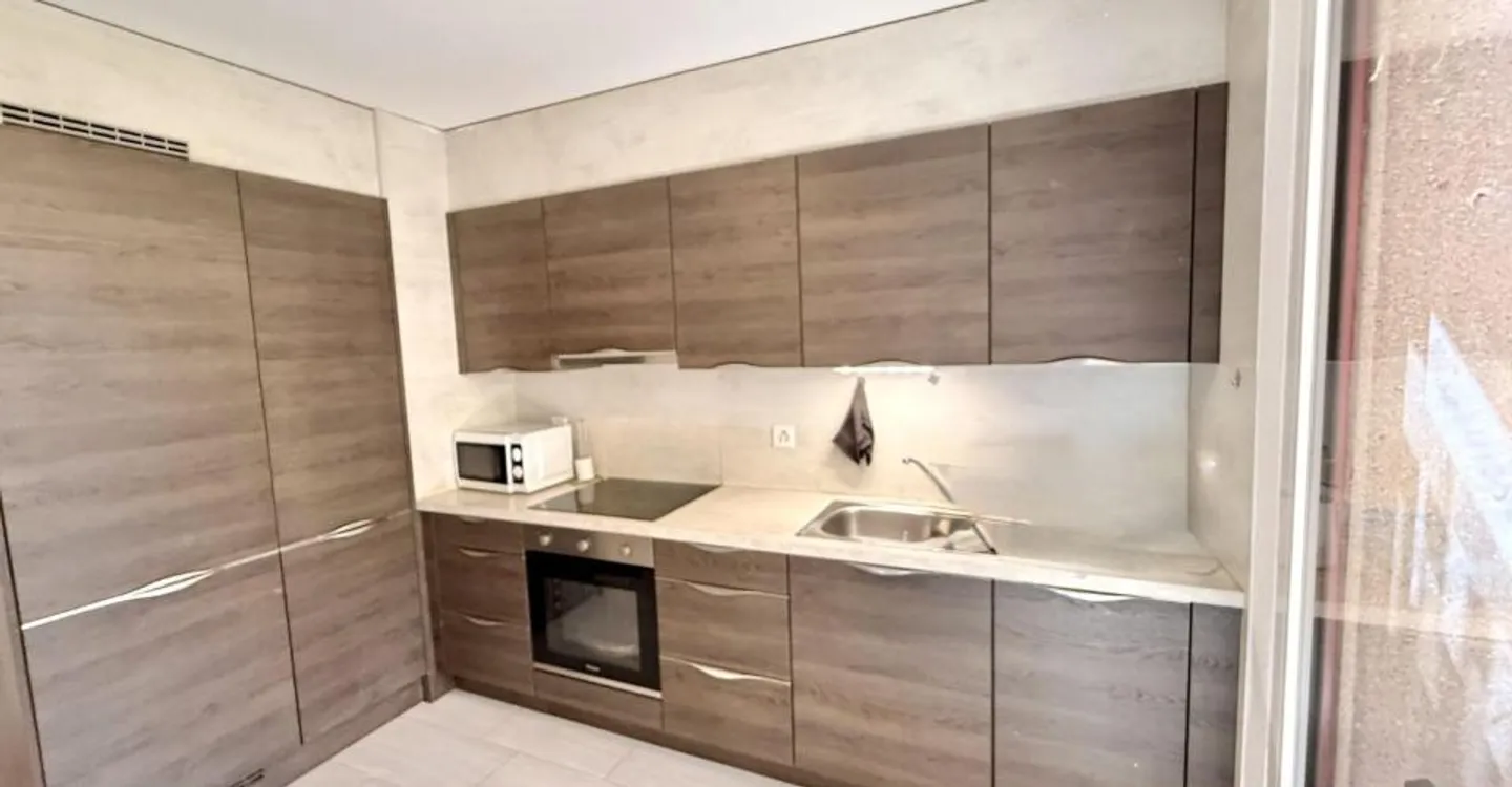 5.5 Room Apartment in Monthey - Photo 9 of 12