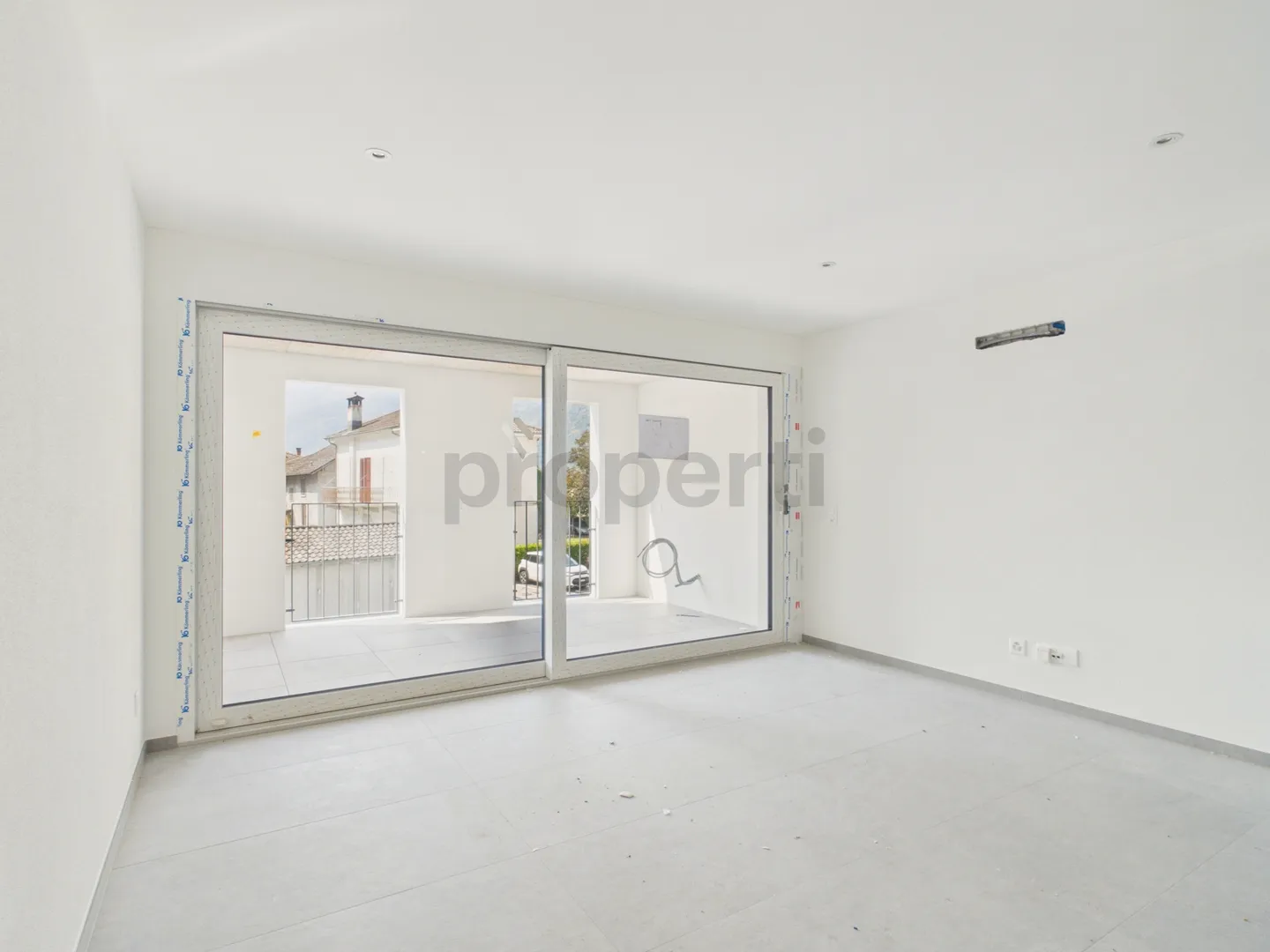 Wohnung kaufen - Foto 2 von 10