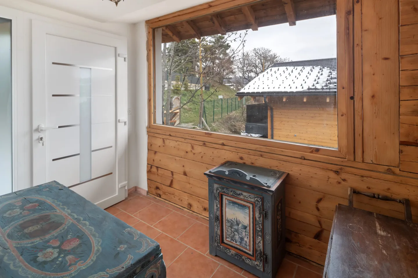 Chalet in Lens with breathtaking valley view - Photo 16 of 17