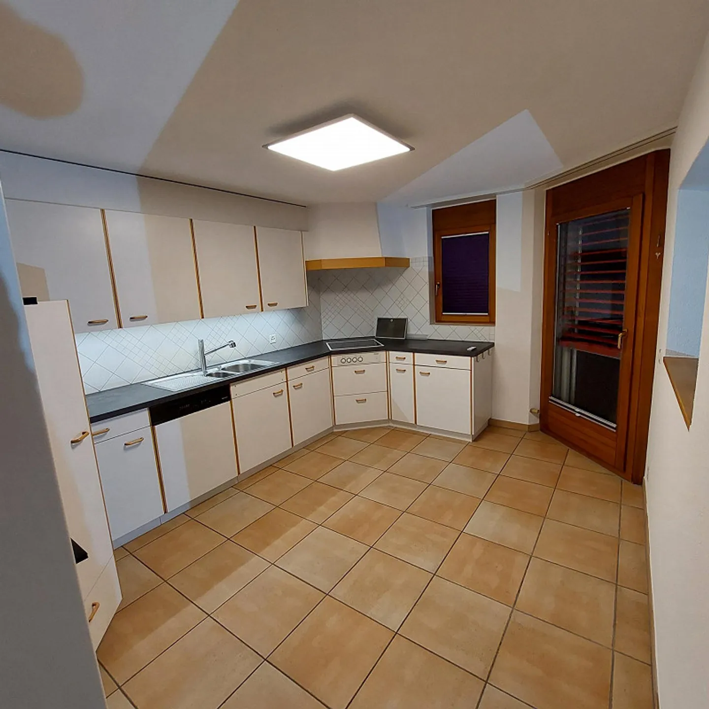 Attractive 4.5-room apartment in a quiet location in Riniken - Photo 6 of 13