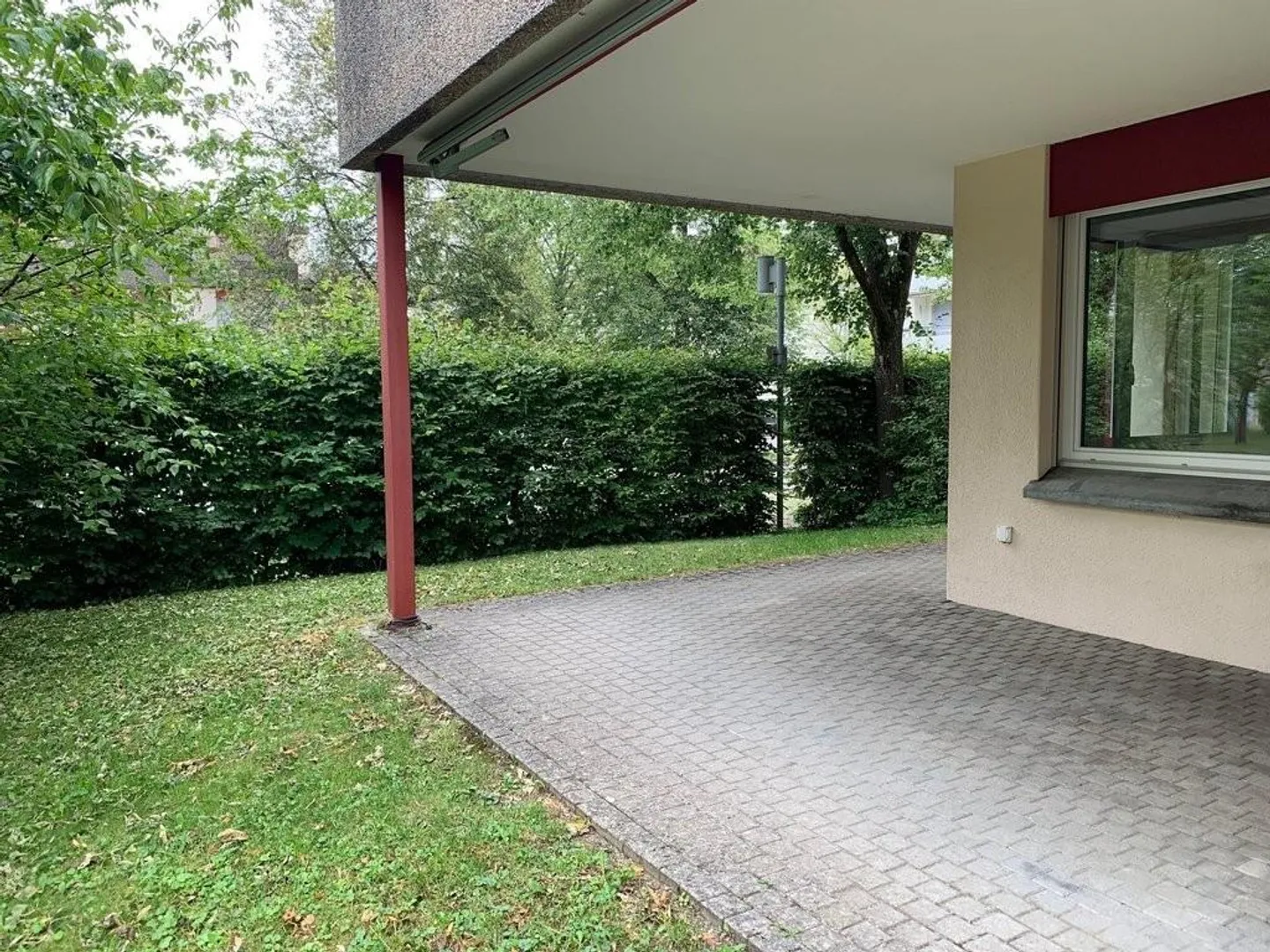 Parterrewohnung mit Sitzplatz und Blick ins Grüne - Foto 4 von 12