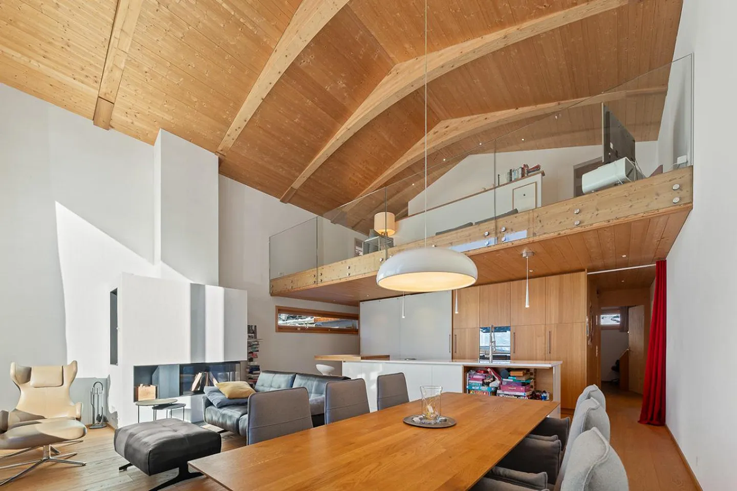Moderne 4.5-Zimmer-Maisonettewohnung in Davos Monstein (Erstwohnung) - Foto 4 von 12