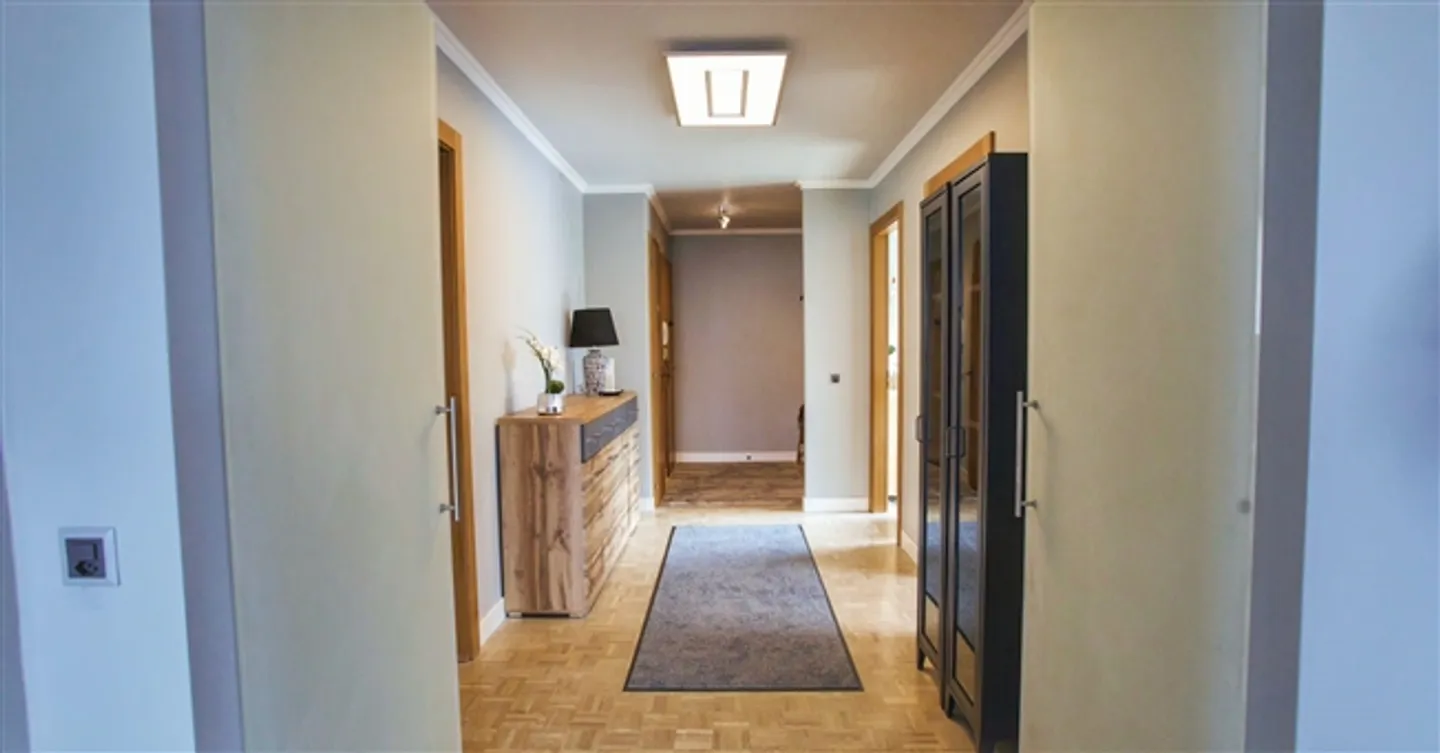 Appartement à louer, Rue des Vaudrès, à Riviera-Pays-d'Enhaut, Suisse - Photo 8 sur 9