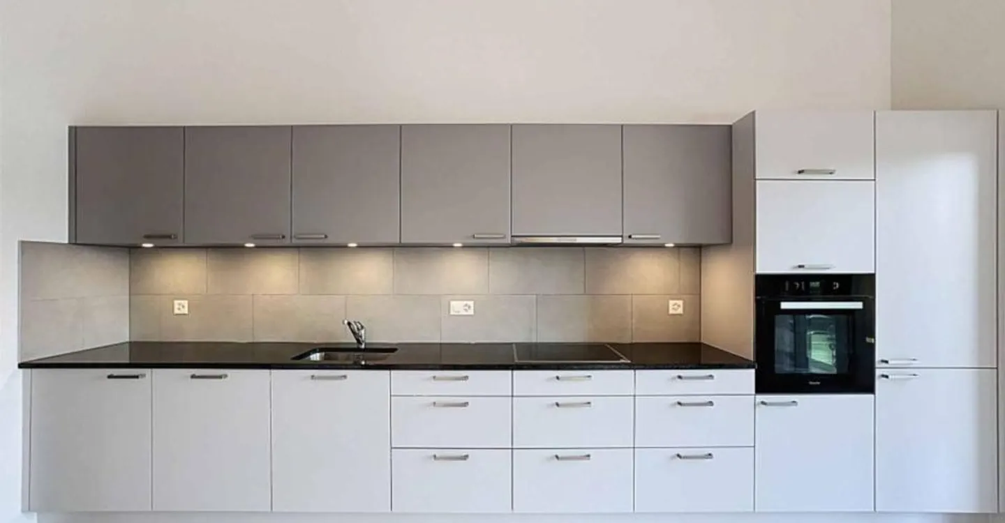 Ultimo piano 4.5 stanze - Foto 3 di 12