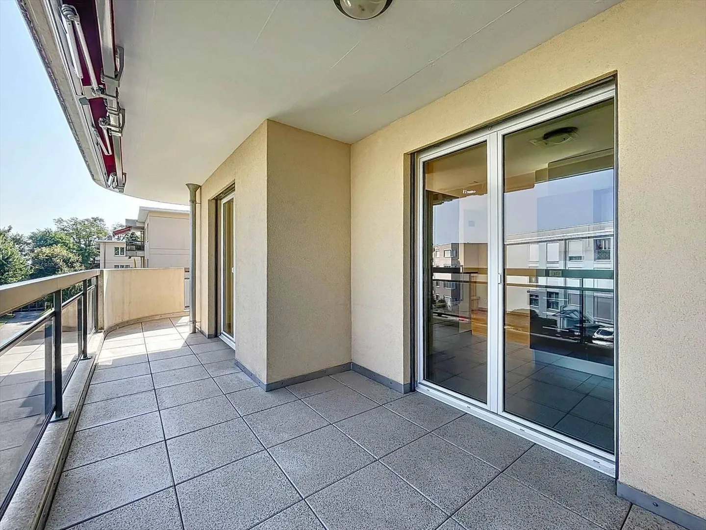 Wohnung mit 4.5 Zimmern in absoluter Ruhe - Residenz von hohem Standard - Foto 8 von 13