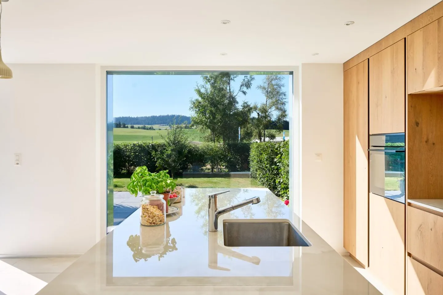 Appartement spacieux avec jardin - Photo 1 sur 5